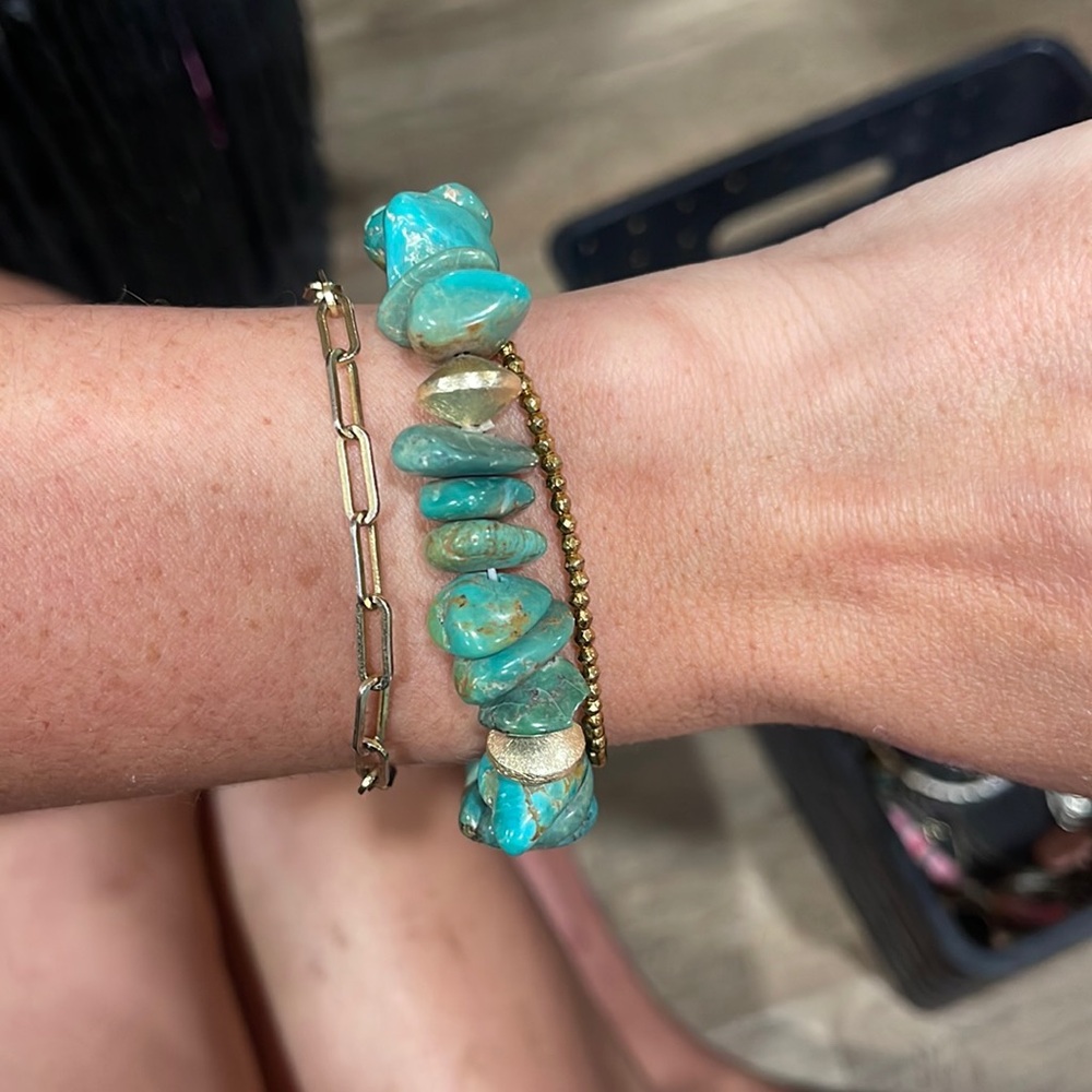 Turquoise and Gold bracelet